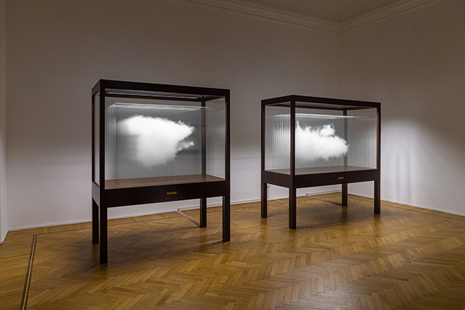 Leandro Erlich - Soprattutto, 2020, vedute della mostra Galleria Continua, The St. Regis, Roma, 2020. exhibition views Galleria Continua, The St. Regis, Rome. Courtesy: the artist and GALLERIA CONTINUA Photo by: Giovanni De Angelis.