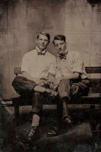 LOVING - Una storia fotografica, Collezione Hugh Nini and Neal Treadwell. Courtesy of the Nini-Treadwell Collection © "Loving" by 5 Continents Editions