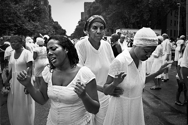 Robert Virga - Harlem Street Baptism, New York, NY, 2016