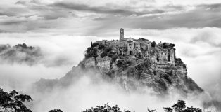 Brian Stanton - Civita nelle Nuvole, 2016 (Civita in the Clouds) Archival pigment print 27.56 x 39.37 in, 60 x 90 cm. Courtesy of artist