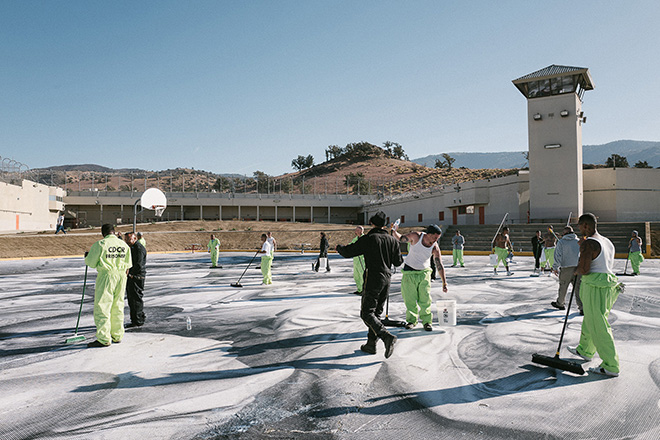 JR - Tehachapi, Pasting in the yard. photo credit: Marc Azoulay, 2019