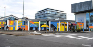 Quando la città cambia tu guarda i suoi colori, 2021, via Varesina 162, Milano. Designed by CamuffoLab con SIGNS in partnership con CertosaDistrict.