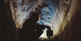 Caveman - Il gigante nascosto, un film di Tommaso Landucci