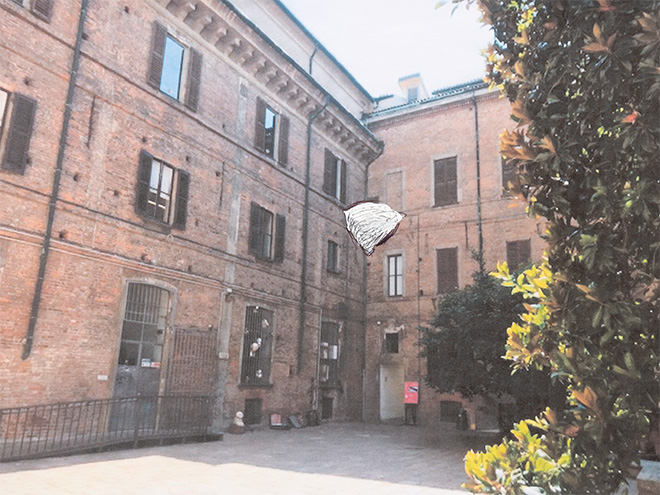 Tadashi Kawamata, Nests in Milan, 2020, matita, pastello e penna su carta / pencil, crayon, and pen on paper, 21 × 29,7 cm disegno preparatorio per Palazzo di Brera, Cortile della Magnolia / preliminary sketch for Palazzo di Brera, Cortile della Magnolia, via Brera 28, Milano. Ph. Paolo Riolzi Studio