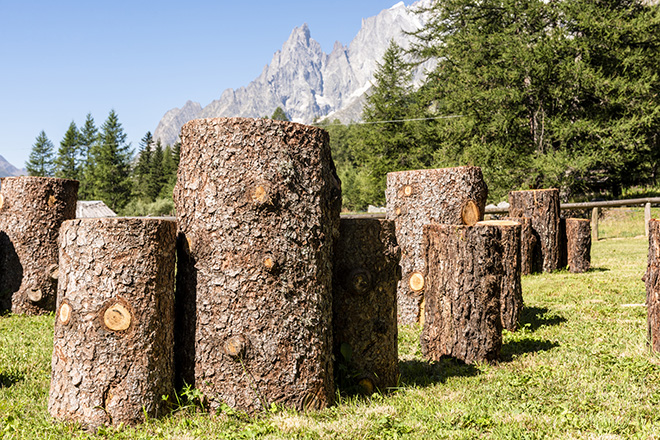 Michelangelo Pistoletto - Il Terzo Paradiso. Photo credit: Giacomo Buzio, Courtesy of Courmayeur Mont Blanc