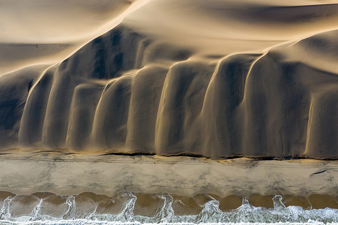 David Rouge - Meeting, Namib Desert (Namibia), Drone Awards 2022