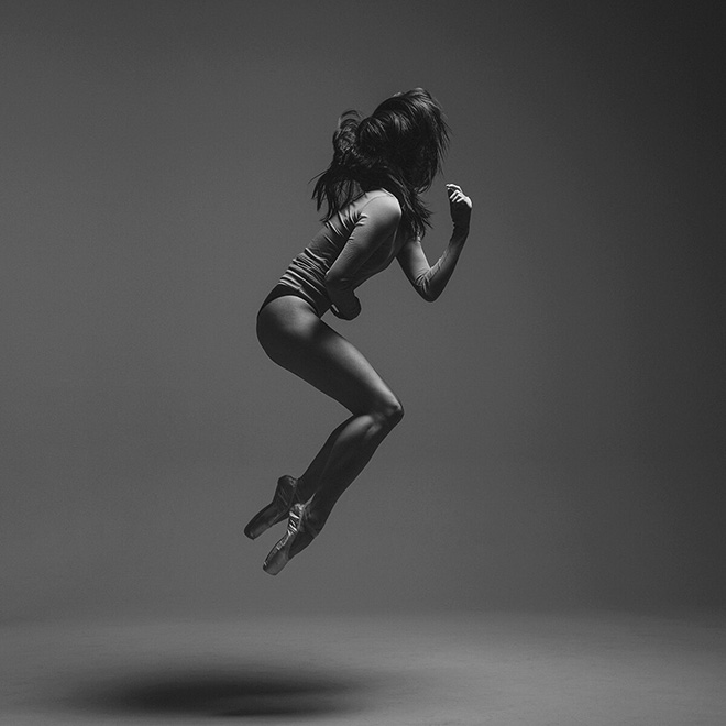 Fredrik Gille - Dancers in Black White, Portrait, 1st Place Minimalist Photography Awards 2022