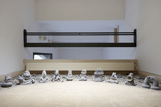 Enej Gala, Entry exam (exploded Muppets), 2022 black stoneware, ashes. Photo credit: Clelia Cadamuro