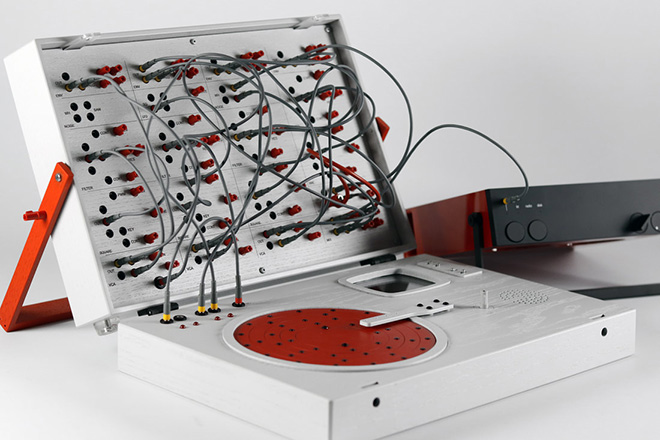 Love Hultén – CHD-4: Drum Machine with Congenital Heart Disease