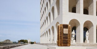 FENDI & Fondazione Arnaldo Pomodoro - La Macchina (Egisto), installation view, Palazzo della Civiltà Italiana, Roma