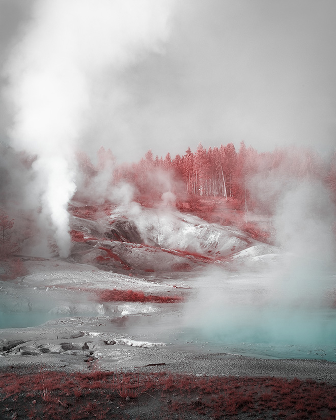 Nathan Rochefort (USA) - Hydrothermal Basin, Wyoming. 2022. Title of the series: American Nature. Merit gallery, AAP Magazine 33 Nature / Courtesy of All About Photo.