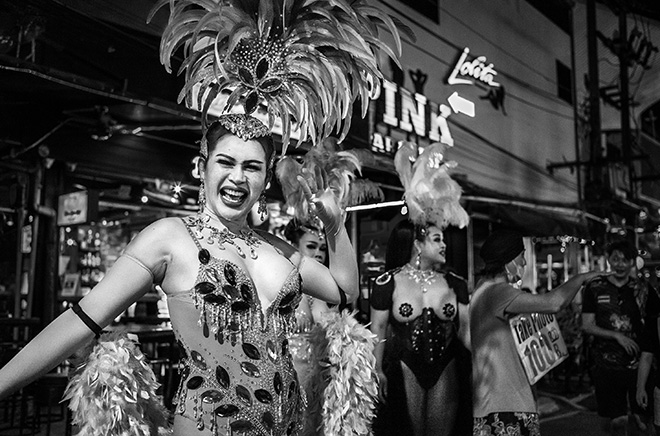 Tebani Slade - Bangla Road, Life After Dark