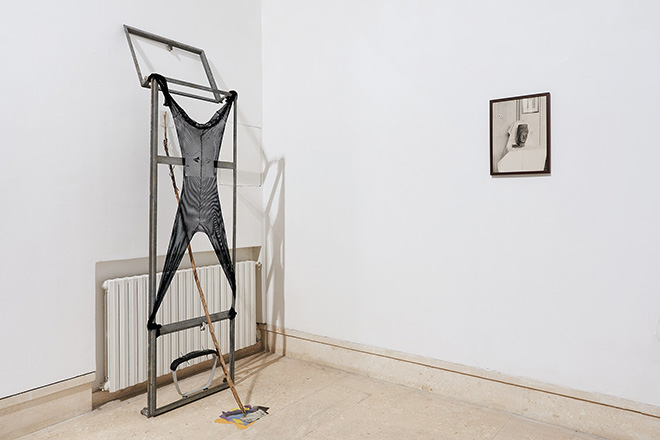 Maeve Brennan, Sophie Jung - Broken in three places, Exhibition view, A plus A Gallery, Venice, 2023