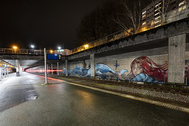 Hera - Mural, platform 1 at the Stavanger train station, Stavanger. Photo credit: @bktallman