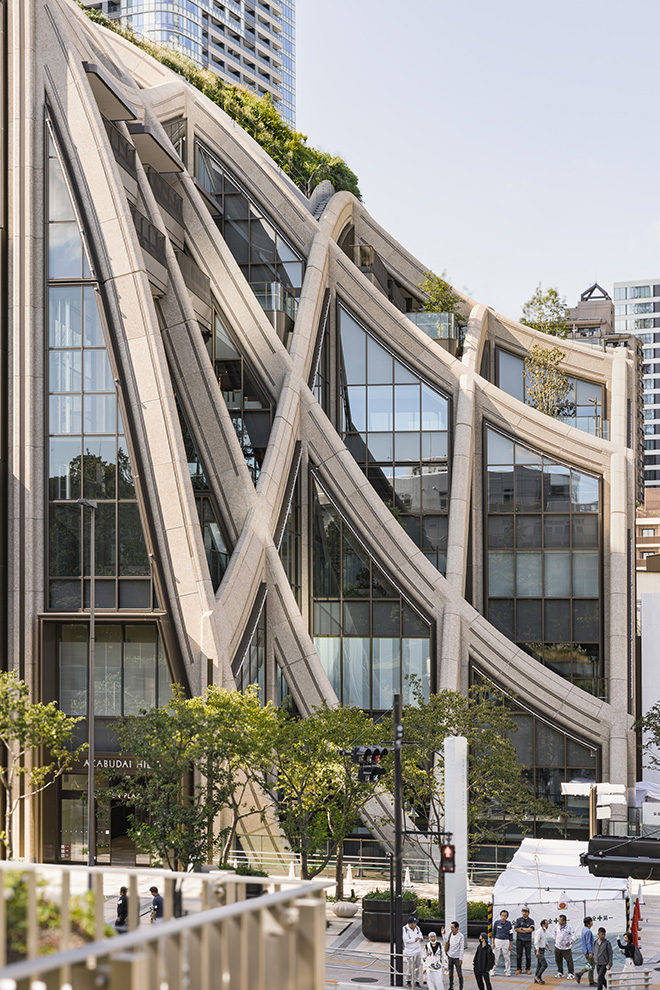 Heatherwick Studio - Azabudai Hills, Tokyo. Photo credit: Raquel Diniz