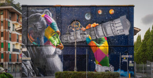 Eduardo Kobra - Galileo Galilei, murale a Pisa. Photo credit: Antonio Tartarini