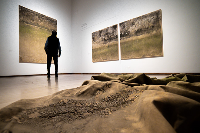 Roberto Ghezzi. Thybris il fiume eterno, installation view, 2023. Ph. ©Gaetano Marcanio