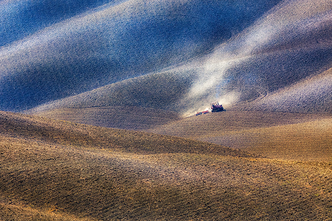 OVERALL WINNER – THE TRAVEL PHOTOGRAPHER OF THE YEAR 2023, AndreJa Ravnak, Slovenia. Near Pienza, Tuscany, Italy