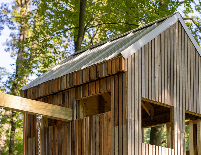 Temescal - Sustainable twin treehouse. Photo credit: Marta Perez