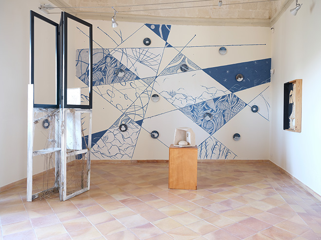 CARTOGRAMMA – Al MUSMA di Matera l’installazione di CRISA  in dialogo con tre opere di Maria Lai