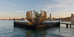 Klaus Littmann - ARENA FOR A TREE (Arena per un albero), Arsenale Nord, Venezia