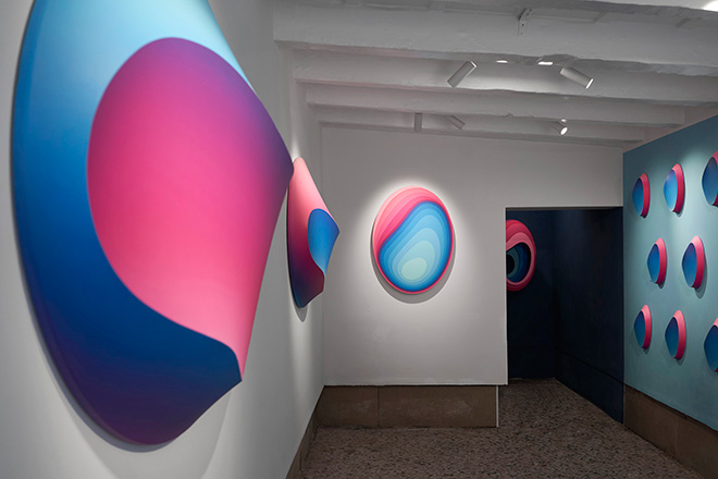 Jan Kaláb - Geometry of Reflections, installation view, Venezia, MAGMA gallery