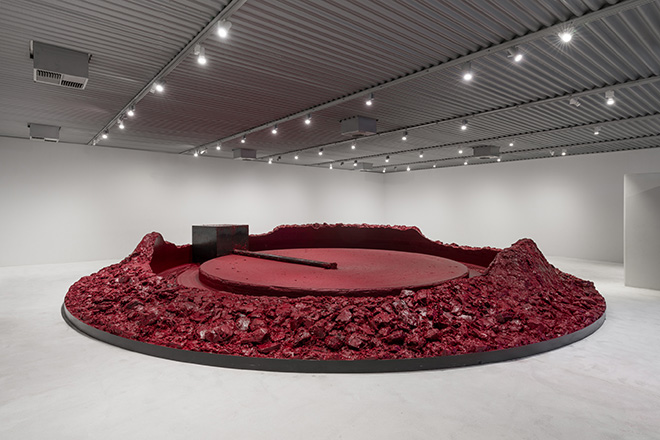 Anish Kapoor - Unseen, ARKEN. Anish Kapoor, My Red Homeland, 2003. Photo: David Stjernholm