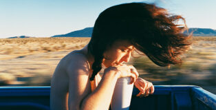 Ryan McGinley, Dakota Hair, 2004 © Ryan McGinley Studios