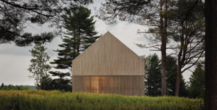 Atelier Matière Première - Nu Drom, Magog, Canada. Photo credit: Alex Lesage