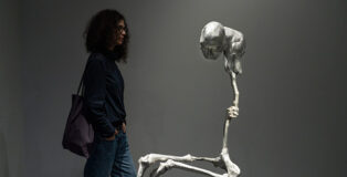 Giulia Cenci: the hollow men, exhibition views, Firenze, Palazzo Strozzi, Project Space, 2025. Photo Ela Bialkowska, OKNO Studio. Courtesy Fondazione Palazzo Strozzi, Firenze.
