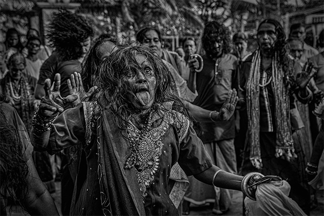 © Sasindu Pramuditha, Sri Lanka, Winner, National Awards, Sony World Photography Awards 2025. Image Name: Devotion. Year: 2025. © Sasindu Pramuditha, Sri Lanka, Winner, National Awards, Sony World Photography Awards 2025. Image Name: Devotion. Year: 2025.