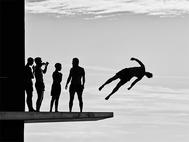 © Marko Buntić, Croatia, Winner, Regional Awards, Sony World Photography Awards 2025. Image Name: Fooling Around. Year: 2025 © Marko Buntić, Croatia, Winner, Regional Awards, Sony World Photography Awards 2025. Image Name: Fooling Around. Year: 2025