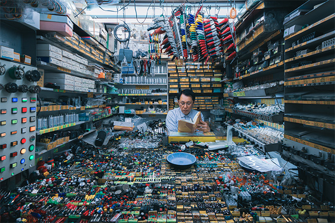 © Hajime Hirano, Japan, Winner, Open Competition, Lifestyle, 2025 Sony World Photography Awards. Image Name: Akihabara. Year: 2025. © Hajime Hirano, Japan, Winner, Open Competition, Lifestyle, 2025 Sony World Photography Awards. Image Name: Akihabara. Year: 2025.