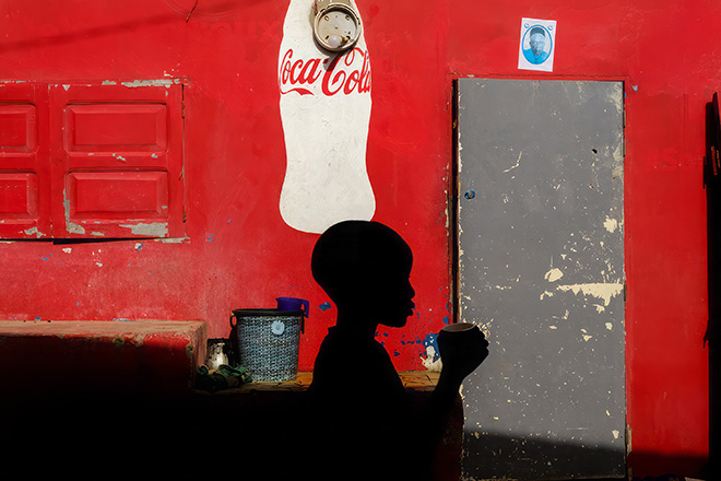 Costas Delhas (Greece) - In Between (Part of the Cosmography personal project). Merit Award Gallery AAP Magazine #47: Shadows