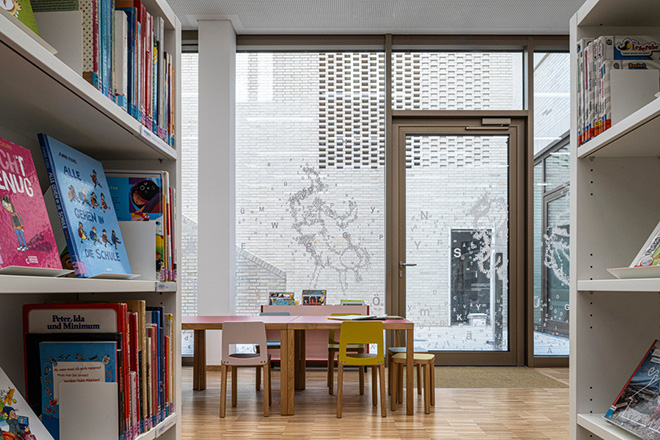 Children's Children's library at the reading courtyard. Photo credit: Christa Lachenmaier