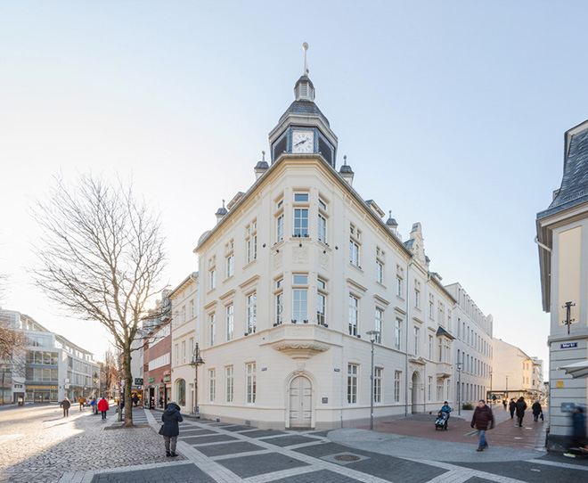 The listed city hall of Brühl, restored by JSWD. Photo credit: Franco Casaccia / JSWD The listed city hall of Brühl, restored by JSWD. Photo credit: Franco Casaccia / JSWD