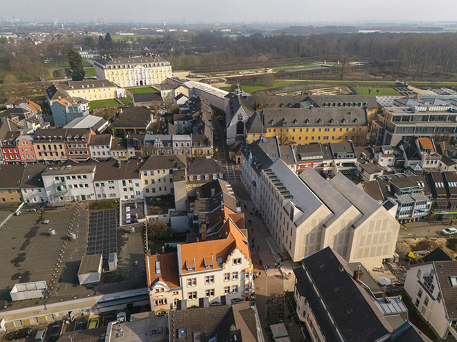 Aerial photo with Brühl Castle in the backygroundAerial photo with Brühl Castle in the backyground. Photo credit: Franco Casaccia / JSWD Aerial photo with Brühl Castle in the backygroundAerial photo with Brühl Castle in the backyground. Photo credit: Franco Casaccia / JSWD