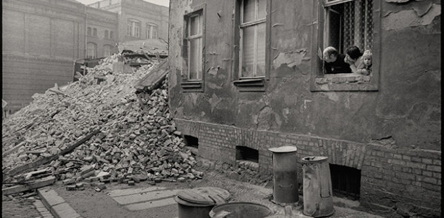 Henk Kosche – “Street Photography At The End Of The 80s”