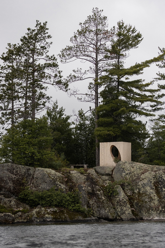 Luca Fortin + Atelier mock/up - Faire le vide, Poisson Blanc Regional Park. Photo credit: Maryse Béland