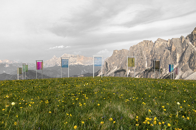 Translate (Carmine Auricchio, Jonathan Coen, Moritz Knopp); “.arexport” - SMACH 2025, località Medalghes, ph. Gustav Willeit