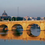 Parigi celebra il 40° anniversario di “The Pont Neuf Wrapped”, il progetto di Christo and Jeanne-Claude