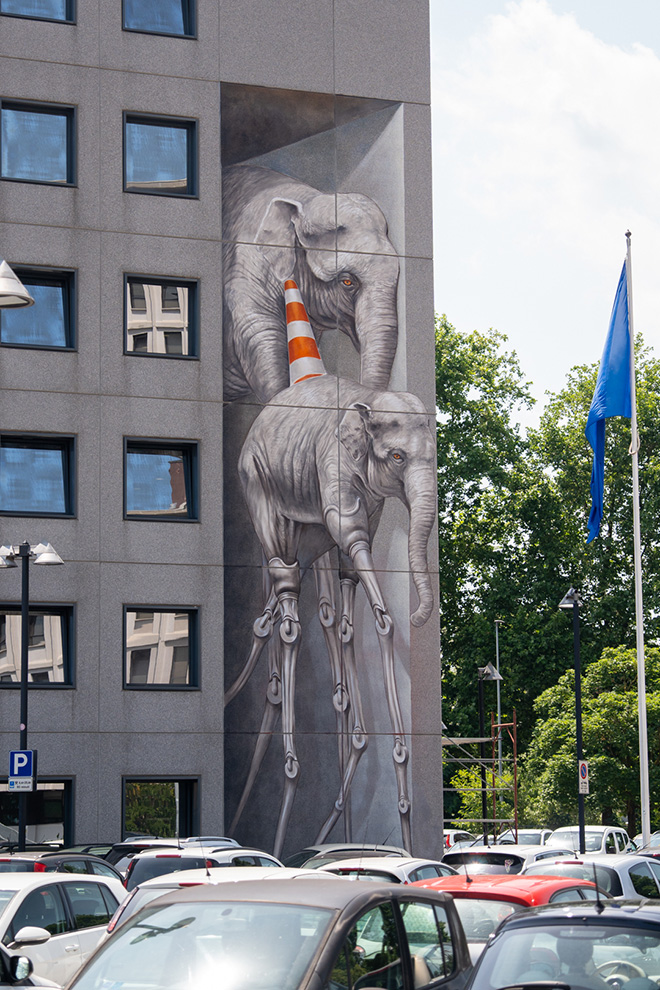 Giulio Masieri - INAIL, Padova, Super Walls, 2025. Photo credit: Mirco Levorato