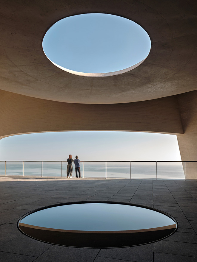 OPEN Architecture - Sun Tower, Yantai, China. Phenomena Space. Photo credit: Jonathan Leijonhufvud OPEN Architecture - Sun Tower, Yantai, China. Phenomena Space. Photo credit: Jonathan Leijonhufvud