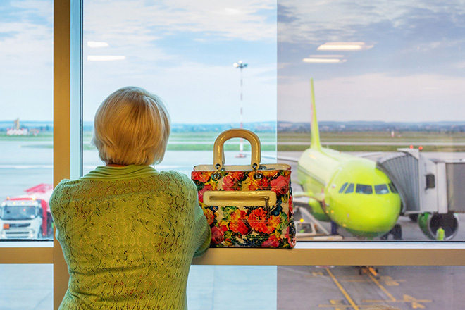 ©Refat Mamutov - Waiting at the airport. Location: Russia, Ural. Siena International Photo Awards 2025