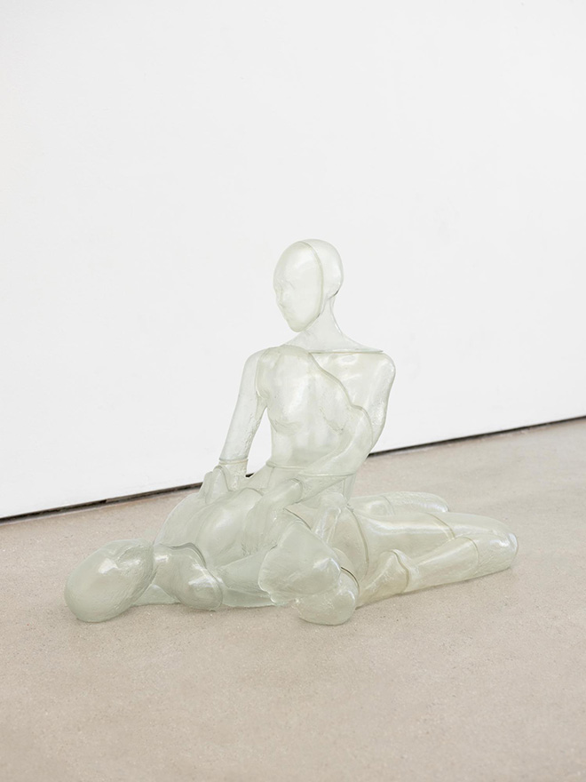 I Hold You Togeteher - Anna Lena Krause, courtesy: the artist I Hold You Togeteher - Anna Lena Krause, courtesy: the artist