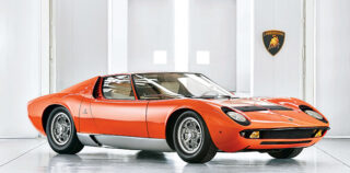 Automobili Lamborghini. Passato. Presente. Futuro.