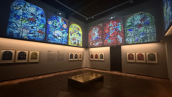 CHAGALL, testimone del suo tempo, installation view, Palazzo dei Diamanti, Ferrara