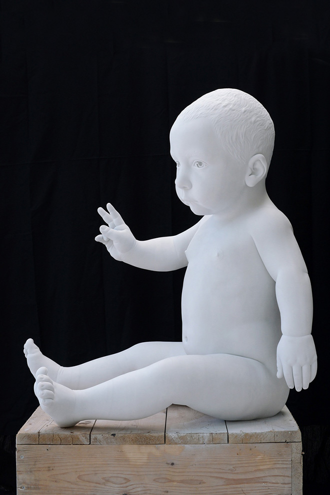 Jan Fabre - The Peacemaker of Art, 2024, Carrara marble Statuario, 115x71x105 cm. Photo credit: Pierluigi Di Pietro