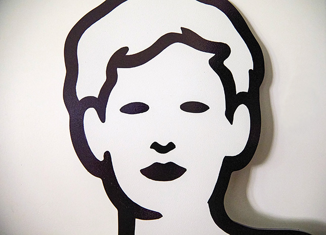 MP5 - SpazioC21. Titolo opera: Iris, tecnica mista su alluminio, 198x49 cm. 2025. Photo credit: Alessandro Bonori