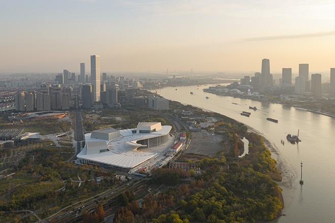 Snøhetta - Shanghai Grand Opera House. Photo credit: Tian Fangfang Snøhetta - Shanghai Grand Opera House. Photo credit: Tian Fangfang